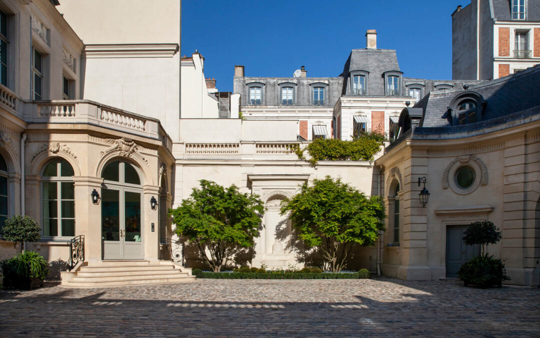 Project to simplify the control structure Merger by absorption of the French company Interparfums Holding SAS by French company Interparfums SA